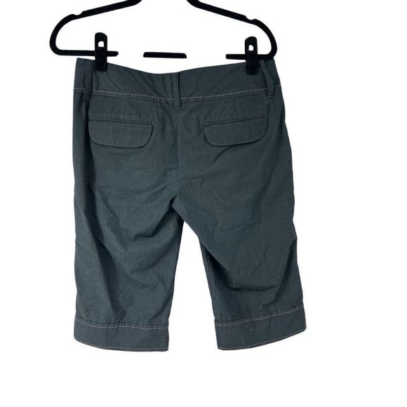 Anthropologie Cartonnier Gray Long Line Bermuda Button Detail Shorts Sz 6 - Picture 2 of 8
